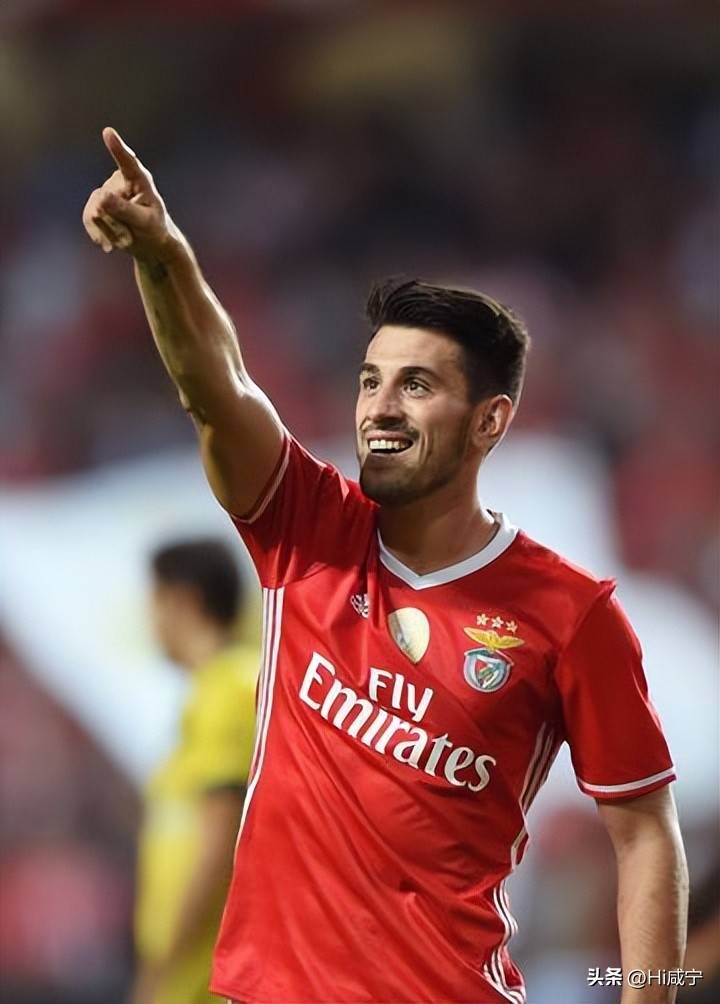 爱游戏官方包含赛前社区盾焦点战，本菲卡单刀错失，信心回归，心理建设被强调的词条