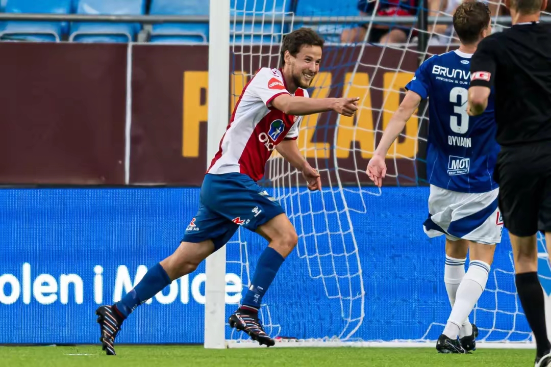 集结日欧联焦点战；那不勒斯豪取连胜；底气十足；数据趋势出现新变化的简单介绍