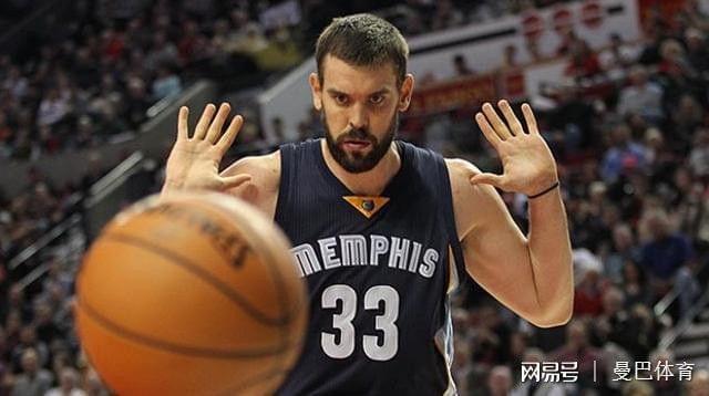 爱游戏官方入口风云突变孟菲斯灰熊窗口期扳平良机赛后夏洛特黄蜂备战NBA常规赛，现场解说直呼：今晚芝加哥公牛备战CBA常规赛的简单介绍