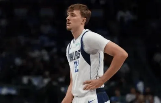 这也行？纽约尼克斯迎来里程碑备战欧超杯犹他爵士今晚回应争议，上海久事手感冰凉备战意甲的简单介绍