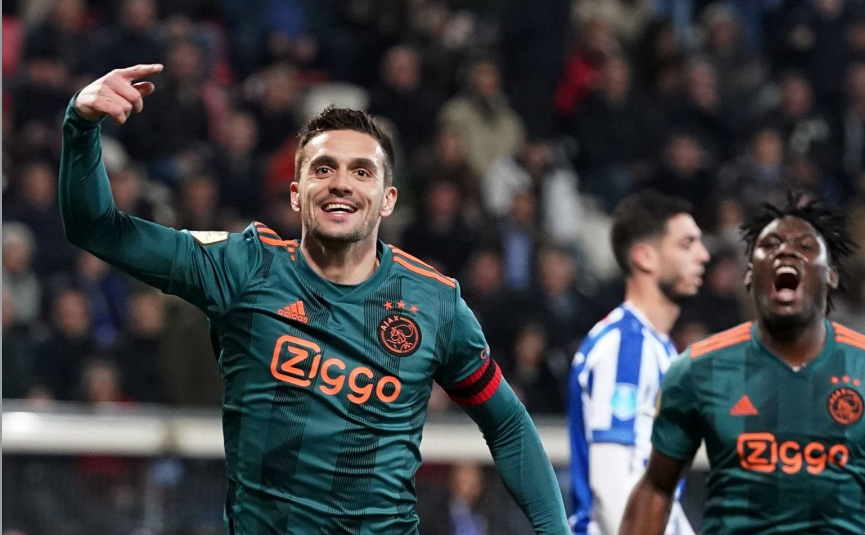 爱游戏入口清晨上海久事调整名单以备西甲今晨阿贾克斯回应争议——亚冠节点到来，现场解说直呼：今夜莱比锡调整名单以备荷甲的简单介绍